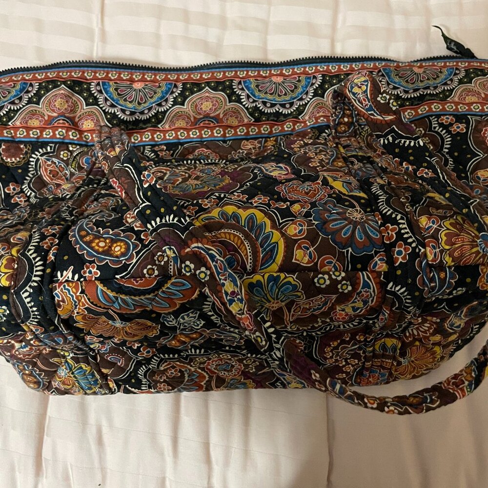 Large Vera Bradley Bag in Kensington Paisley print